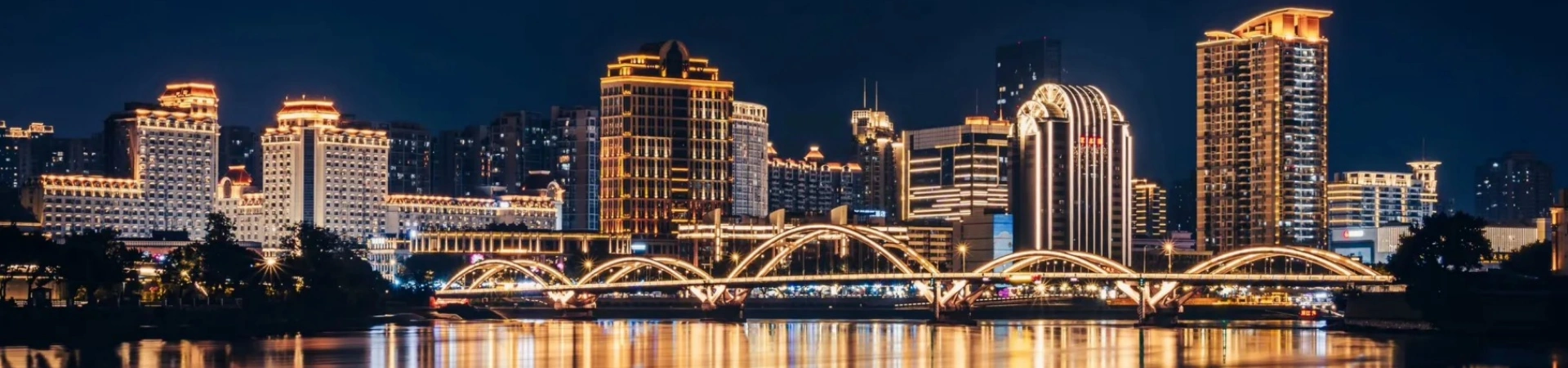 Minjiang River Nachtkreuzfahrt