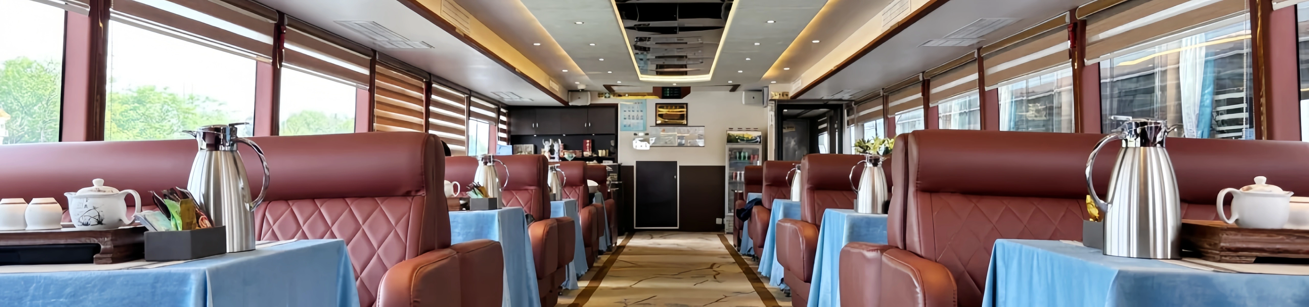 Li River cruise (Four Stars)