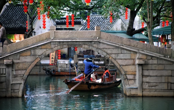 Tongli Antike Stadt: Eine abgeschiedene Reise von einer wohlhabenden Wasserstadt zu einem Retreat-Garten