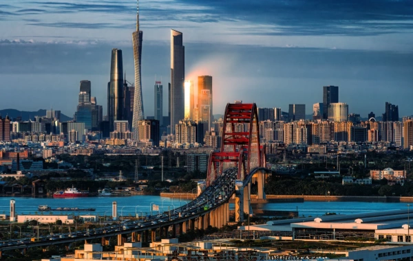 La Tour de Guangzhou: Du point le plus haut de la Nouvelle Axe Centrale jusqu'à la montée en flèche du sommet du monde.-3
