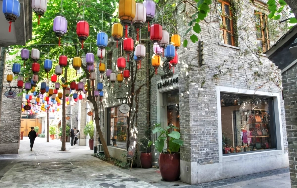 언어 선택 Tiandi: 세기 오래된 거리의 현대 에코-3