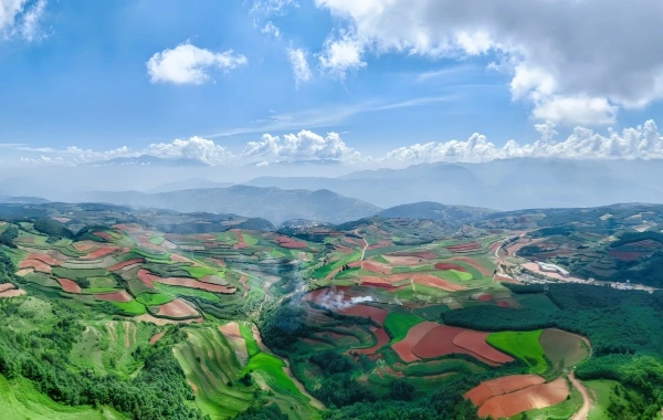 Dongchuan Sol rouge Terre: Rainbow Tomber sur Terre et l'épique de la civilisation agricole-3