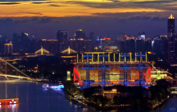 Pearl River Cruise: Eine Reise durch die Zeit von einer tausendjährigen Fähre, die zur Beleuchtung der Stadt führt-2