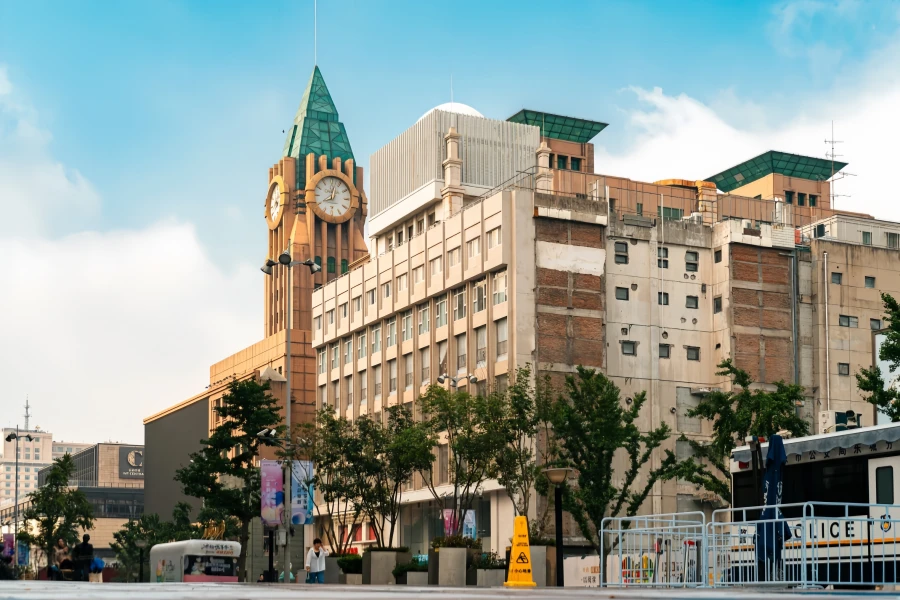 Wangfujing : un voyage commercial à travers une rue et une capitale ancienne