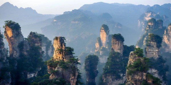 Parc forestier national de Zhangjiajie : Un conte légendaire, des secrets géologiques au patrimoine naturel mondial-4