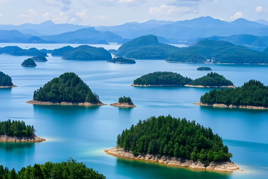 Le lac Qiandao : un voyage de transformation du Canyon de la rivière en scène aquatique de classe mondiale-3