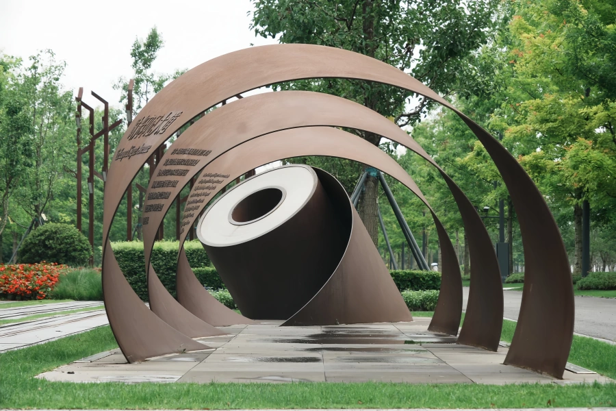 Parc Expo : Un voyage de la salle d'exposition du monde au nouveau monument culturel de la ville-2