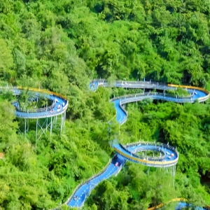 Hangzhou zu OMG Park: Private Ride, Drift & Cave Tour