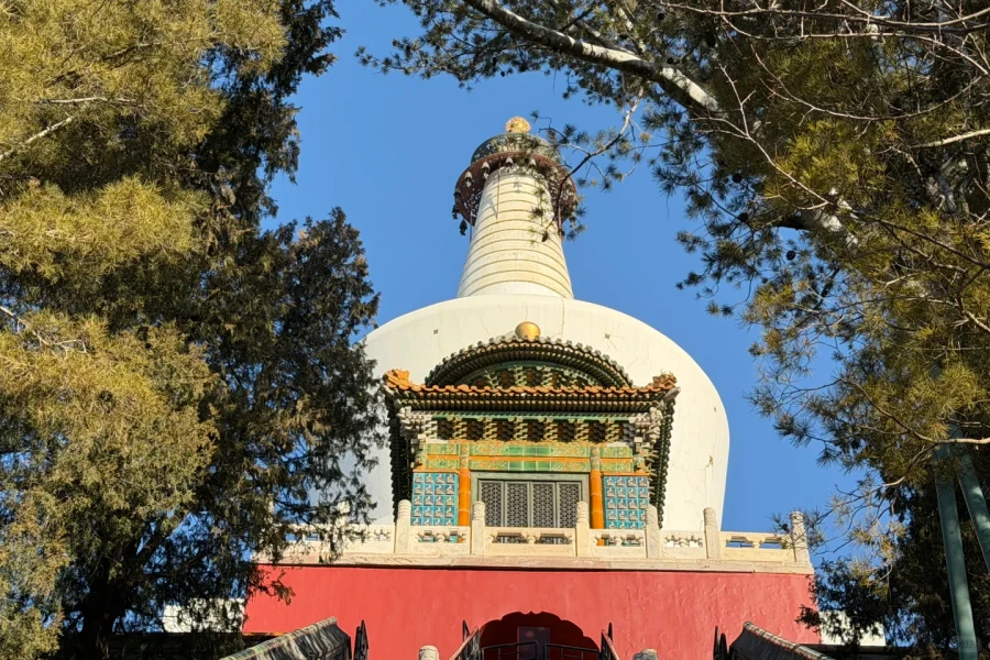  Parc Beihai: Une visite paysagère du jardin royal millénaire-4