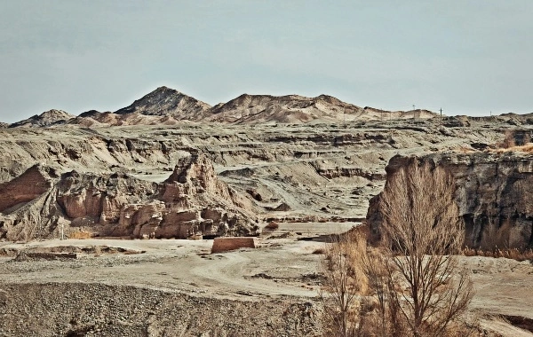 Le col de Yumenguan : un voyage à travers deux mille ans de poésie et de vigilance