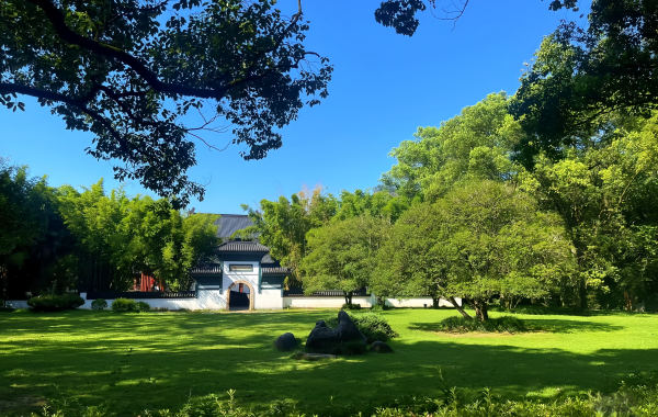 Palais Wuyi:Un temple sacré de la culture Wuyi où un temple taoïste millénaire s'entremêle avec une rue de la dynastie Song