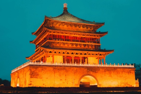 Thousand-year-old capital and grotto tour