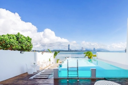 China Travel: the Experience of Authentic Island Life in Sanya