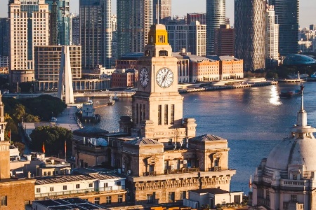 Explore Shanghai, the most trendy city in legend