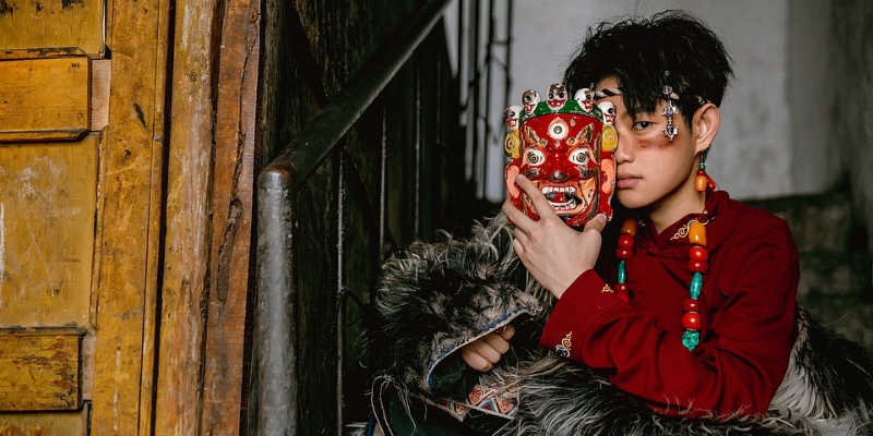 1722665545560.jpg 藏族_副本.jpg