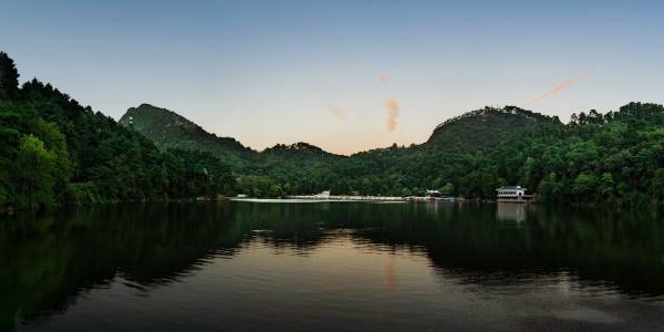 Qianling Moutain.jpg