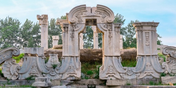The ruins of the Western Mansion of the old summer palace, beijing tour,yuanmingyuan.jpg