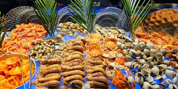 1741232791825.jpg Xuanji Mediterranean Buffet Rotating Restaurant,guangzhou food.jpg