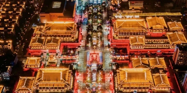 Grand Tang Mall,day trips from xi'an.jpg