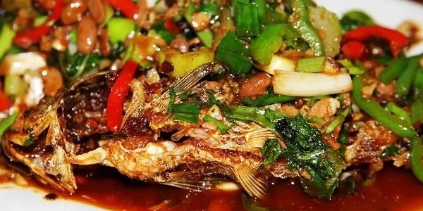 1741664043192.jpg yunnan lijiang food,Naxi grilled fish.jpg