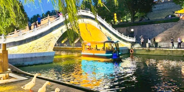 1743476822885.jpg What to do at Xian City Wall,2.jpg