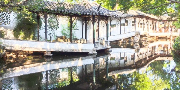 1743571291937.jpg What is the most famous garden in Suzhou,Humble Administrator's Garden,water.jpg