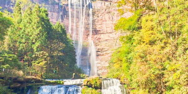 1744076930076.jpg Which attraction in Chongqing is considered the best place,china tour,Wangxiangtai Waterfall.jpg