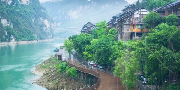 1745460673174.jpg Chongqing travel,China travel,Is it better to visit Chengdu or Chongqing,ancient town.jpg