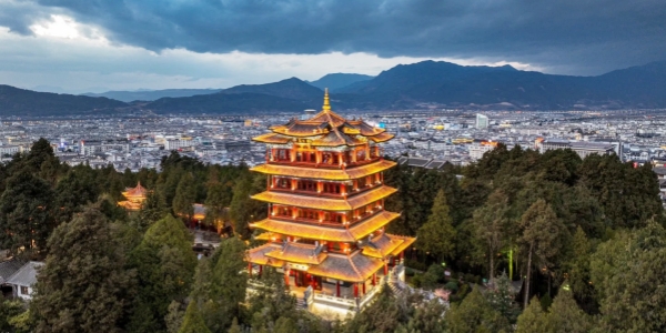 1745897081978.jpg Lijiang Old Town3.jpg