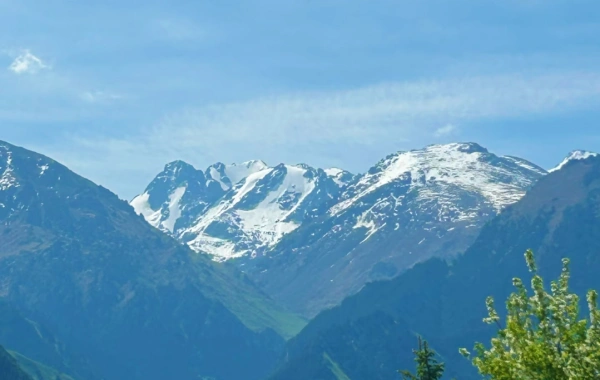 Urumqi 2 jours Itinéraire : Exploration culturelle urbaine et paysages naturels